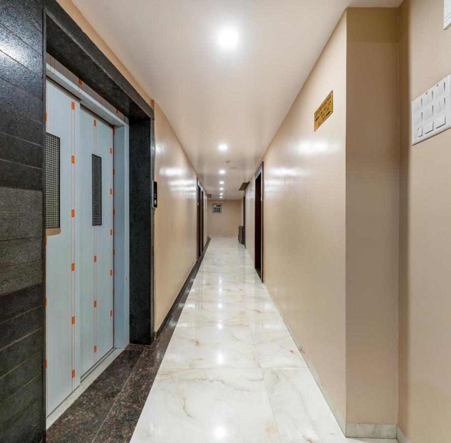 Hotel Aatithya Satkar Near Mahalaxmi Temple Колхапур Екстериор снимка